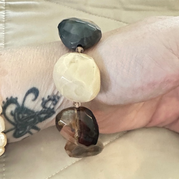 8 GemStones, Chunky stretchy bracelet. 4 different stones, 2 of each kind - Picture 6 of 14